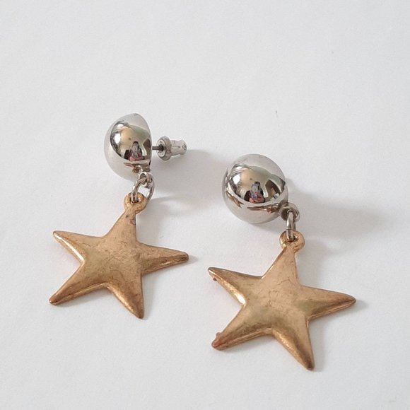 Vtg Gold & Silver Star Dangle Studs Statement Celestial Costume Earrings - Picture 1 of 4